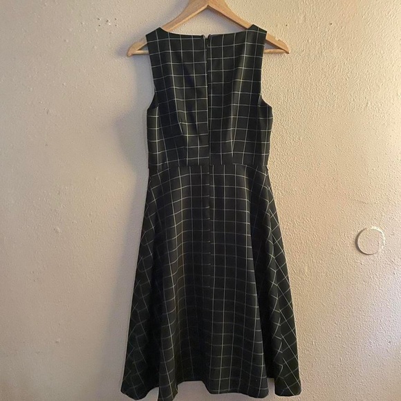 Midi Cubic Pattern Printed Sleeveless Dress Size 6 - Picture 3 of 4